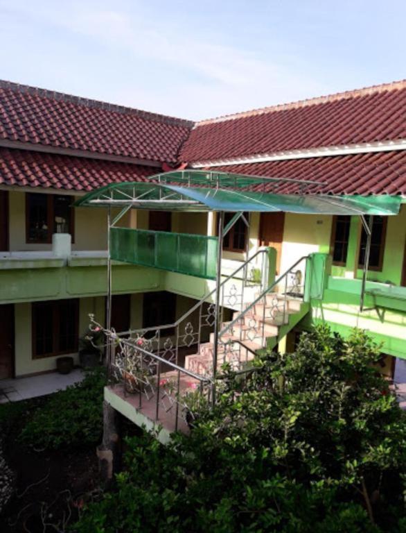Hotel Puri Ageng 日惹 外观 照片