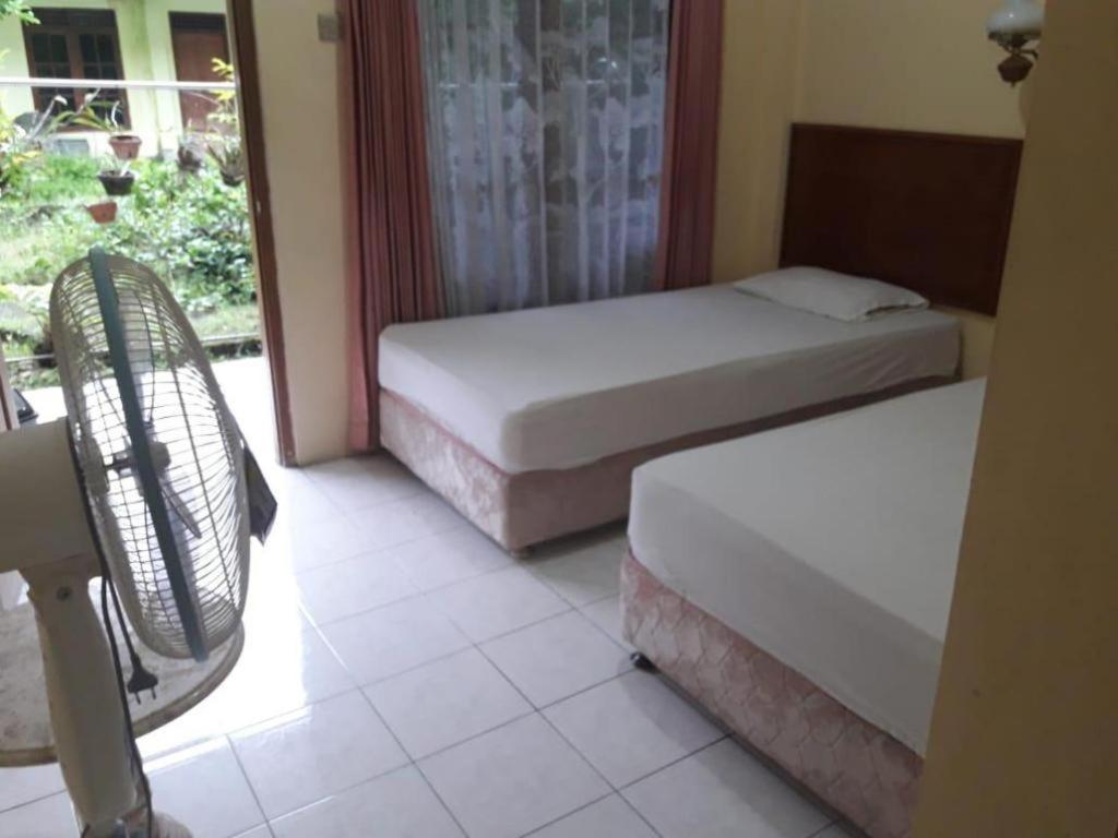 Hotel Puri Ageng 日惹 外观 照片